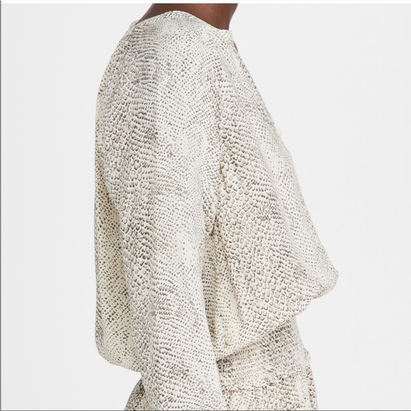 Rails Tan & Cream Jasmine Smocked Long Sleeve Dress in Snakeskin - Picture 4 of 16